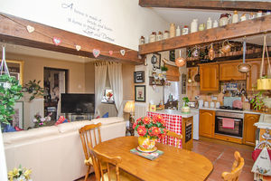 Photo 8- click for photo gallery